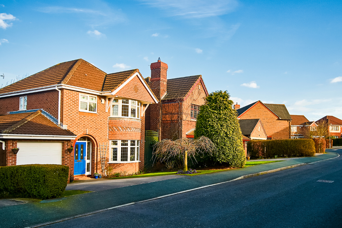 Inwestowanie w nieruchomości w UK- co można odliczyć podczas wynajmu domu?